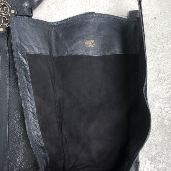 Tory Burch  - Picture 3 of 8